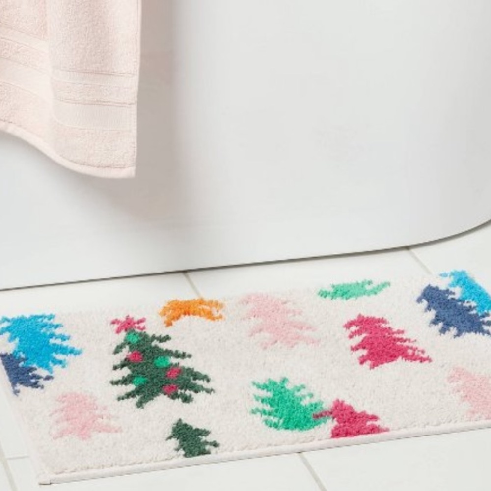 NEW Wondershop Diverse Trees Bath Mat, 17” x 24”